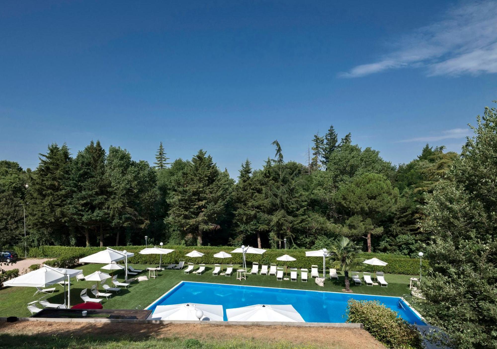 מלפי Il Castagneto Hotel מראה חיצוני תמונה