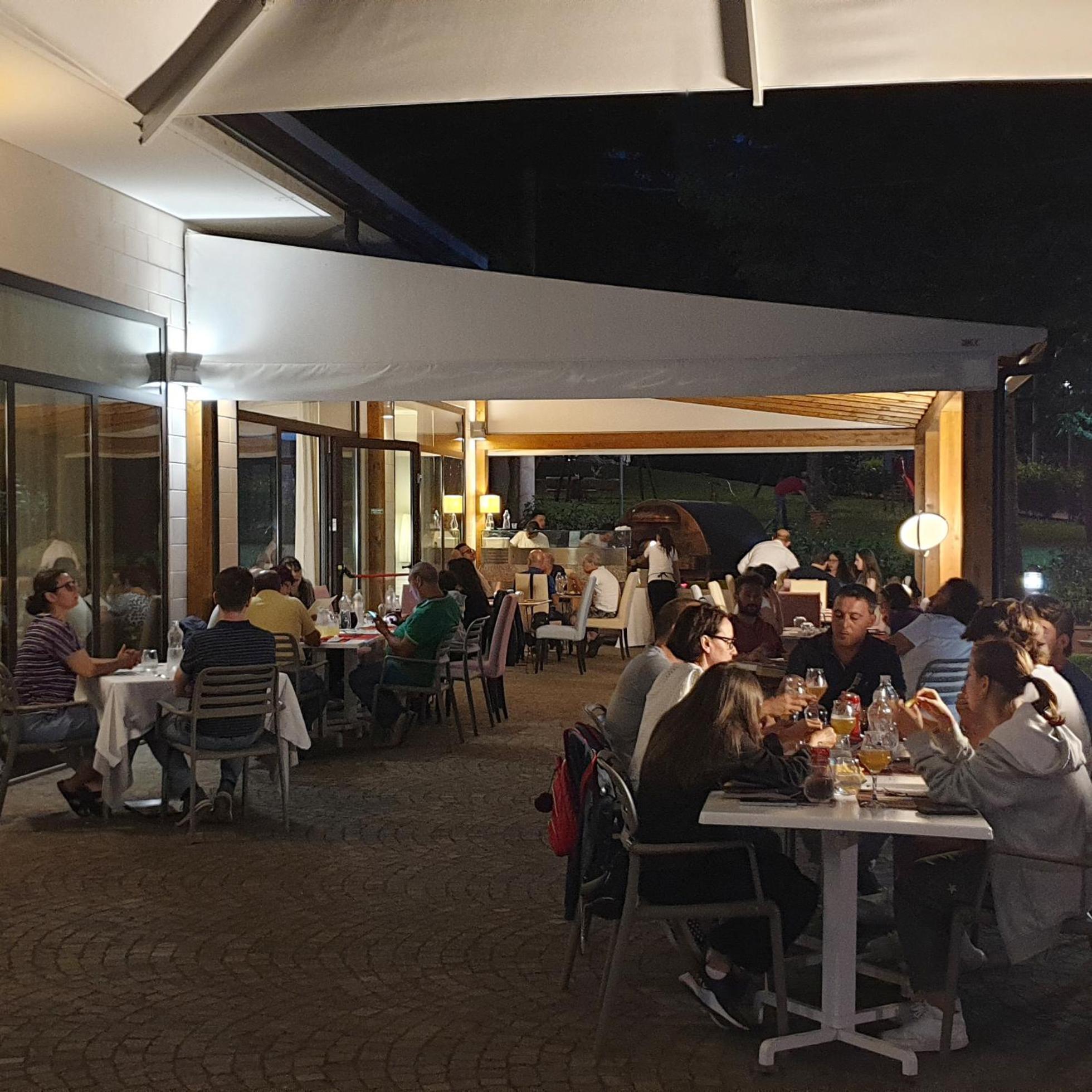 מלפי Il Castagneto Hotel מראה חיצוני תמונה